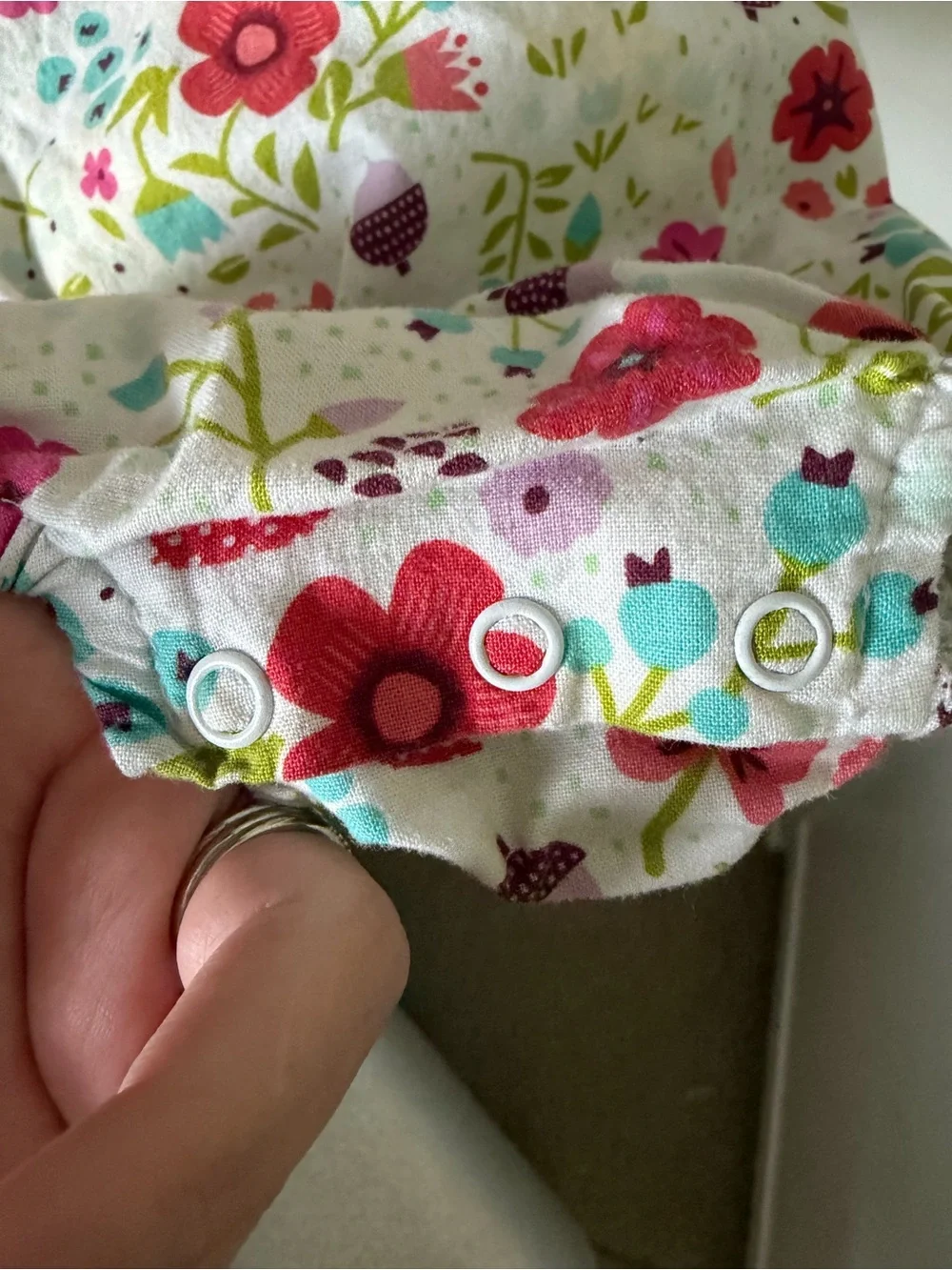 Ricrac & Ruffles Girls 6-9M Floral Cotton Romper Sleeveless Ruffle Bow